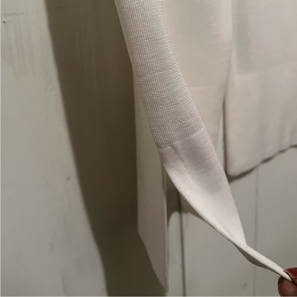 Misook White  Crop Knit Leg Pants •  XL - Picture 3 of 9